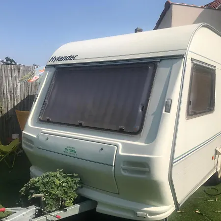 Gardencaravan Near Ghent In Green Area Exterior photo